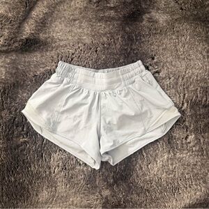 Lululemon gray hotty hots 2.5